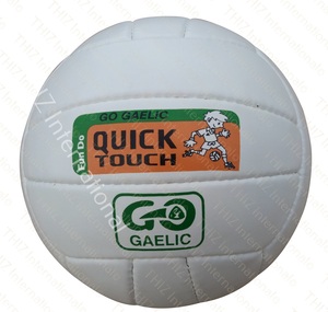 Fútbol gaélico Quick Touch listo para enviar - Product Image 1