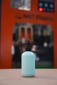 ขวดปั๊มเครื่องสำอางพลาสติก300มล. ตราโฟมสำหรับโลชั่นน้ำยาทำความสะอาดผิวหน้าแชมพูบริการ OEM - Product Image 6