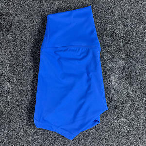 Vêtements de sport Shorts personnalisables pour femmes de haute qualité fabriqués au Pakistan Gilet à séchage rapide Shorts personnalisés de yoga et de fitness pour femmes - Product Image 3