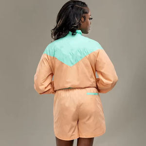 Ropa informal de moda para mujer, chándal cortavientos, chaqueta y pantalones cortos con cremallera de Color, chándal cortavientos de gran tamaño de nailon 100% para hombre - Product Image 5