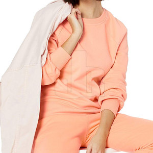 เสื้อสเวตเตอร์มีซับในของผู้หญิงสำหรับฤดูหนาวเสื้อผ้าแนวสตรีทผ้าคอตตอนแฟชั่นสำหรับ100% ปรับแต่งโลโก้ด้านหน้าสำหรับฤดูหนาว - Product Image 4