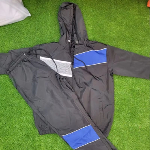 Ensemble de survêtements unisexe en coton de haute qualité avec logo personnalisé et design unique Ensemble de jogging - Product Image 1