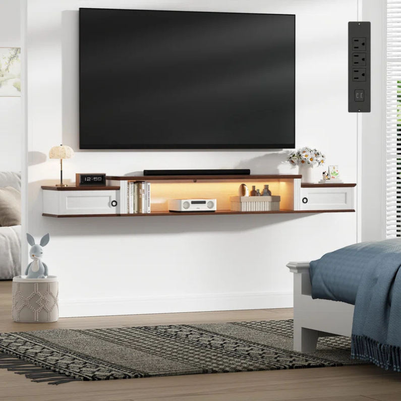 สีขาวและสีน้ำตาล