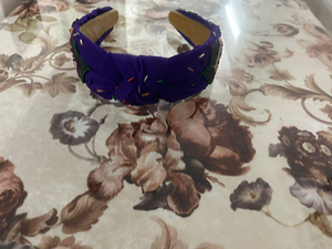 Diadema de Perlas Hecha a Mano con Diseño Nuevo y Lujoso para Uso Diario con Temática de Mardi Gras... - Product Image 4