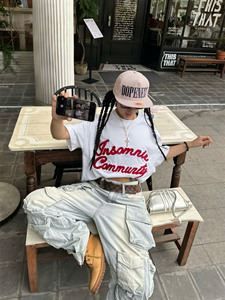 T-shirt Boxy tissé en coton 100% de fabrication vietnamienne Broderie imprimée d'été écologique Logo personnalisé OEM ODM Streetwear pour femmes - Product Image 2