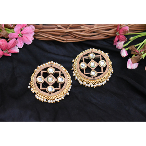 Boucles d'oreilles en bois kundan pour filles et femmes, magnifiques boucles d'oreilles tendance faites à la main avec finition mate dorée - Product Image 2