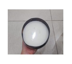 100% Vela de coco natural Vela perfumada en cáscara de coco-Vela de tazón de coco ecológica de Vietnam - Product Image 5