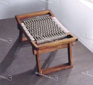 Tabouret en bois fait à la main de style minimaliste avec siège en corde tissée Tabouret de bar en bois décoratif avec console en incrustation d'os de siège tissé - Product Image 5