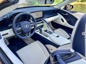 Lexus LC 500 COUPE d'occasion en excellent état - Product Image 3