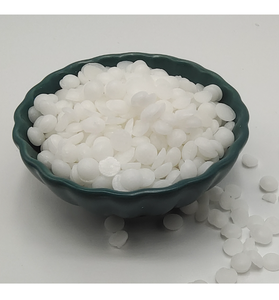 Copos/pastillas de alcohol cetílico estearílico de grado cosmético e industrial 99% de pureza para cremas, lociones, ungüentos y emulsiones para el cuidado del cabello - Product Image 2