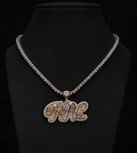 Colgante de diamante de moissanita Hip Hop personalizado para hombre, VVS helado con nombre personalizado y regalo de joyería de letras para él o ella - Product Image 5
