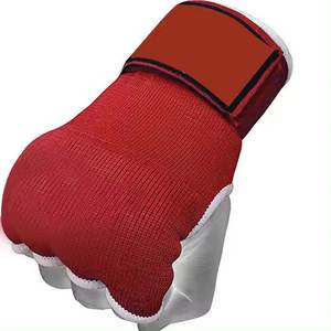 Guantes de Entrenamiento Profesionales Acolchados con Muñequera Larga Integrada para Mayor Protección de las Manos en el Gimnasio - Product Image 6