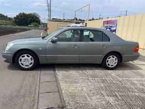 Toyota Celsior d'occasion 2001 à bas prix à vendre - Product Image 4