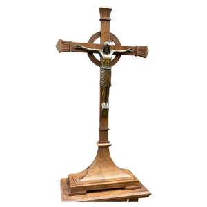 Suministros de fábrica Altar de iglesia en descuento de fábrica Crucifijo de iglesia católica de alta calidad de Metal para decoración de boda Mesa - Product Image 2