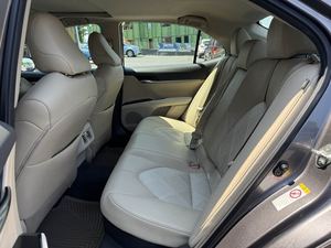 มือสอง-Toyota-Camry-Hybrid-XLE -FWD-Ready-TO Ship-door - Product Image 5