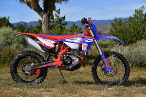 Moto tout-terrain Beta RR 390 385 cc Enduro, neuve en stock, à vendre - Product Image 2