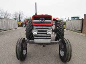 รถแทรกเตอร์ฟาร์ม Massey Ferguson 185 มีสินค้าในสต็อก / รถแทรกเตอร์มือสอง 75 แรงม้า ปี 2021 รุ่น MF185 เครื่องจักรกลการเกษตรสำหรับขาย - Product Image 5