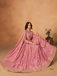 Belle Organza Avec Broderie Lehenga Choli Fabricant Et Fournisseur De Surat À Bon Marché - Product Image 5