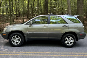 พร้อมขับขี่ - รถพวงมาลัยซ้ายมือสอง |   พวงมาลัยขวา |   เล็กซัส RX300 AWD ปี 2001 - Product Image 3