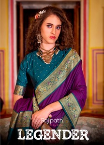 Sari de seda suave de diseñador indio pakistaní, vestido de boda de estilo tejido Zari, vestido de novia de estilo tradicional - Product Image 4