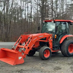Tracteur Kubota LA1055 60HP d'origine légèrement utilisé M6060 Excellent état d'occasion y compris moteur, pompe à engrenages à vendre à bon prix - Product Image 1