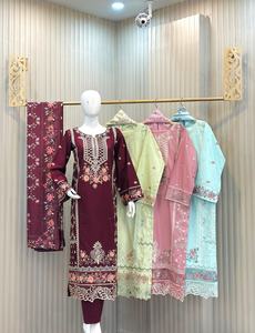 Ssumaira's Luxury Formal Collection Pakistán e India Shalwar Kameez Trajes en tela de gasa Ropa formal - Product Image 5