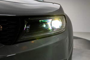 Dodge Charger SRT Hellcat Redeye Jailbreak de Última Generación con 807 HP, Suspensión de Alto Rendimiento e Interior Rojo Deportivo - Product Image 2