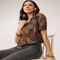 Chemise noire et multicolore style femmes haut motifs ethniques imprimé court, vêtements pour femmes à manches régulières fabriqués en Inde