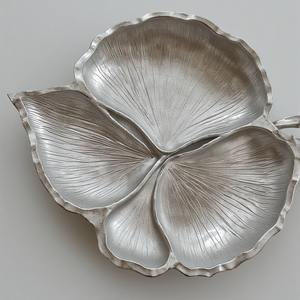 Assiette de présentation de luxe en verre aluminium doré antique Serveur de fruits secs Trois plats conçus Décoratifs Intérieurs de service - Product Image 3