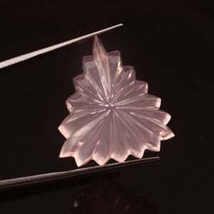 อัญมณีควอตซ์แกะสลักสีชมพูหายากรูปทรงแฟนซีธรรมชาติสำหรับเครื่องประดับอัญมณีหลวม - Product Image 5