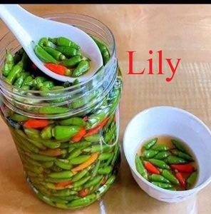 Piments verts en conserve de qualité supérieure, entiers, saveur salée, emballage en fût de 20 kg, durée de conservation de 12 mois, Vietnam / Lily - Product Image 3