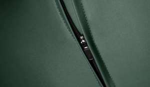 Maillot de cyclisme sur route pour hommes, fabriqué en tissu polyester doux et extensible pour offrir confort, circulation de l'air et soutien pour les longues distances. - Product Image 2