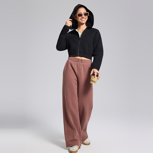 Haut de sport à capuche Ville, logo personnalisé, style streetwear, haut de sport à manches longues, veste zippée vierge pour femmes - Product Image 6