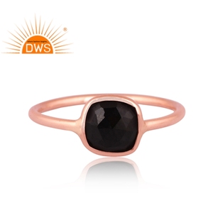 แหวนเรียงซ้อนพลอยโอนิกซ์สีดำชุบทองโรสเตอร์สีเงินสเตอร์ลิงผู้ผลิตเครื่องประดับตามสั่ง - Product Image 2