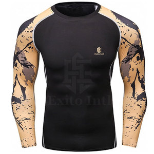 Rashguard MMA à manches longues, très demandé, couleur personnalisable, vêtement de compression respirant et à séchage rapide, idéal pour le fitness et les activités sportives. - Product Image 1