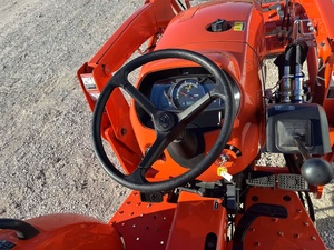 2019 TRACTEUR Kubota L3301 - Product Image 5