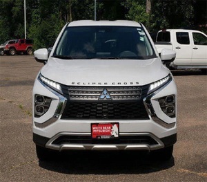 Très bien d'occasion 2025 Mitsubishiii Eclipse Cross SE S-AWC d'occasion - Product Image 1