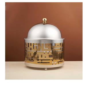 Plato de frotamiento redondo blanco y dorado - Product Image 4