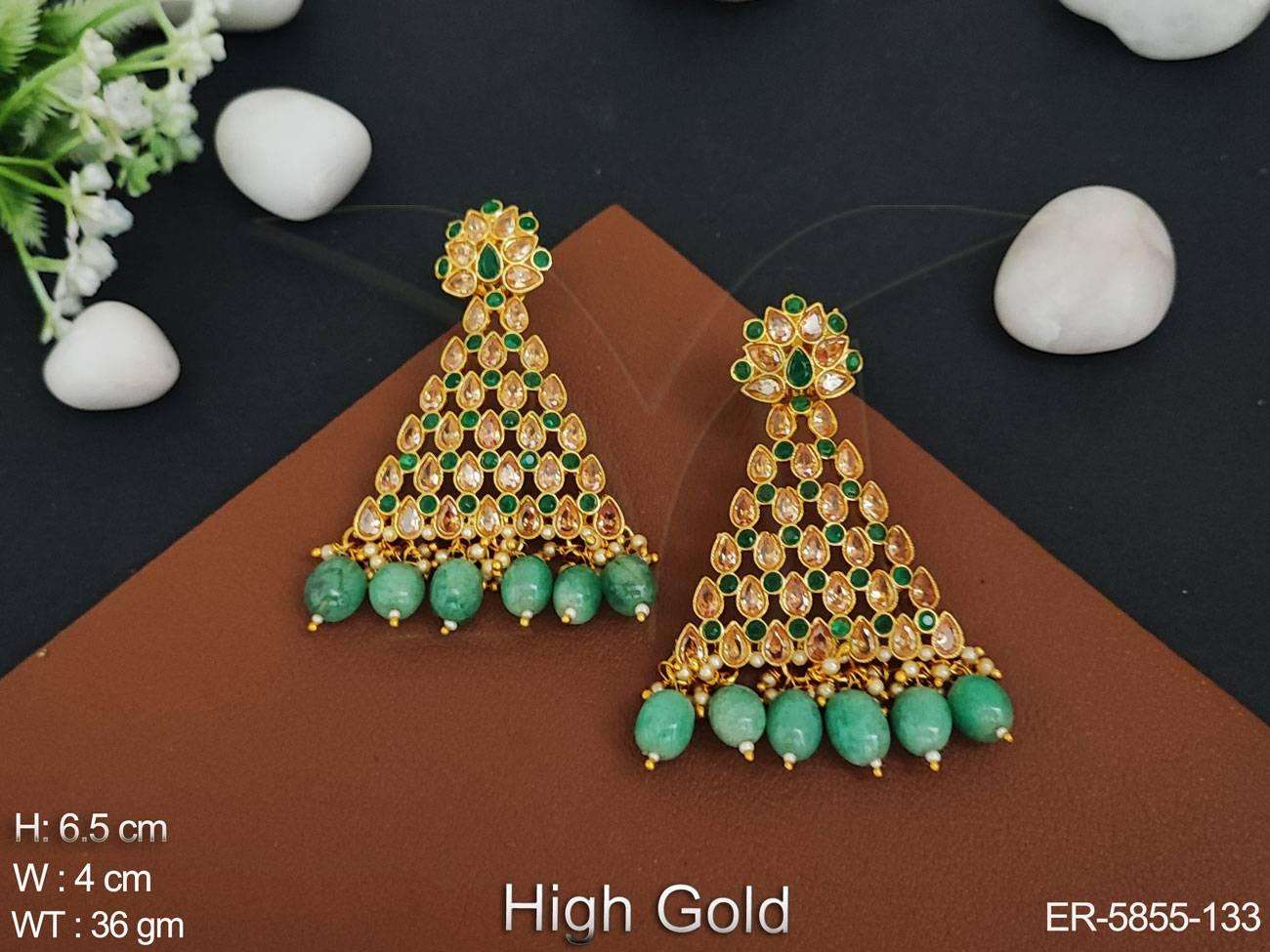 สีเขียว