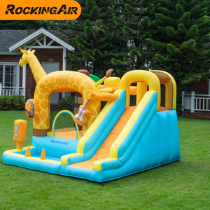 Toboggan gonflable de haute qualité pour 3 enfants (jusqu'à 135 kg) avec souffleur d'air intégré, panier de basket et capacité de charge élevée, idéal pour les journées ludiques scolaires - Product Image 1