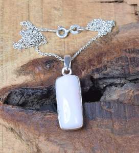 Pendentif en opale rose, argent sterling 925, fait main, bijoux élégants en pierres précieuses, cadeau de pierre de naissance d'octobre pour femmes et enfants - Product Image 6