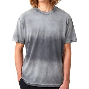 เสื้อยืดสตรีทแวร์ทรงสลิมฟิต วินเทจ ลุคซีดจางแบบฟอกสี 100% ผ้าฝ้าย สำหรับผู้ชาย รุ่น MADE HS 2026 - Product Image 2