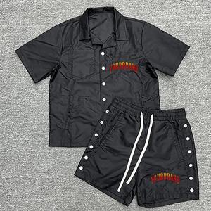 Ensemble de shorts en nylon pour hommes, best-seller 2025, broderie personnalisée sur toute la manche, service OEM, léger et durable, coton respirant - Product Image 1