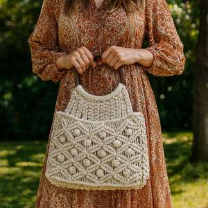 Nouveau style personnalisé haute couture beige dames sac à main avec des franges pour un usage quotidien ou les mariages - Product Image 1