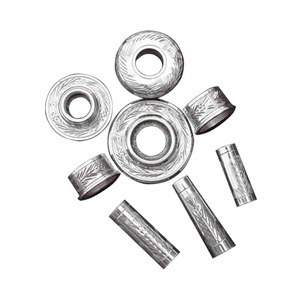 Juego de accesorios de gaita Highland Premium con detalles dorados y cromados ideales para mejorar instrumentos musicales tradicionales - Product Image 4