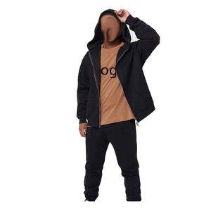 Camiseta de Cuello Redondo para Hombre, Suave y Duradera, Fabricada en Pakistán, Ideal para Usar en Capas o Sola - Product Image 5