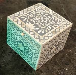 Boîte en incrustation d'os de haute qualité pour le stockage de fruits secs, à des fins de décoration, à des fins de cadeaux, décoration de la maison - Product Image 2