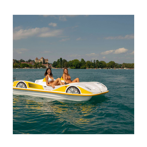 Botes de pedales con diseño estable y seguro, aptos para niños y adultos. - Product Image 6