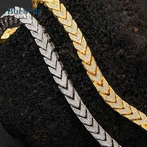 Venta caliente 925 Plata 14K Oro 6mm Moissanite Diamante Cadena en forma de V de 4 lados para hombres Collares Premium - Product Image 5