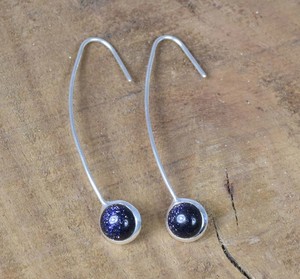 Vente chaude grès naturel rond 10mm Cabochon pierres précieuses lunette réglage broche conception balancent goutte à la main boucle d'oreille fabrique - Product Image 4